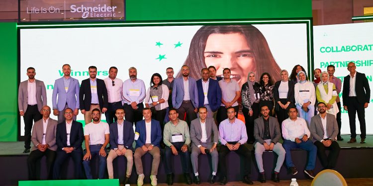 شنايدر إلكتريك تستعرض أهم تطورات برنامج EcoXpert