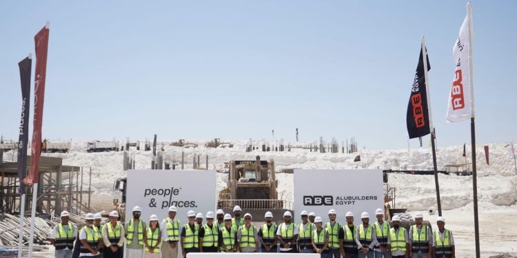 شركة People & Places تتعاقد مع Alubuilders Egypt لتنفيذ أعمال الإنشاءات بـ«The Med» برأس الحكمة
