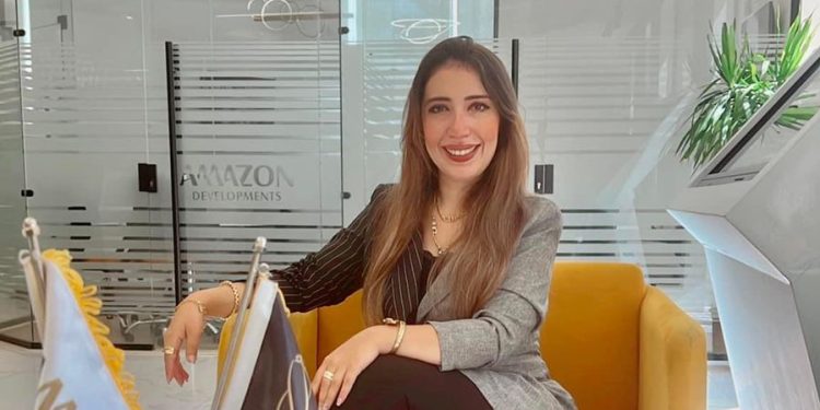 سعاد الدغيدي رئيس قطاع المبيعات بشركة امازون للتطوير العقاري