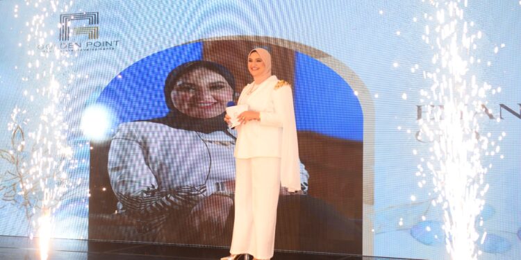 إيمان المليجى رئيس مجلس إدارة شركة جولدن بوينت