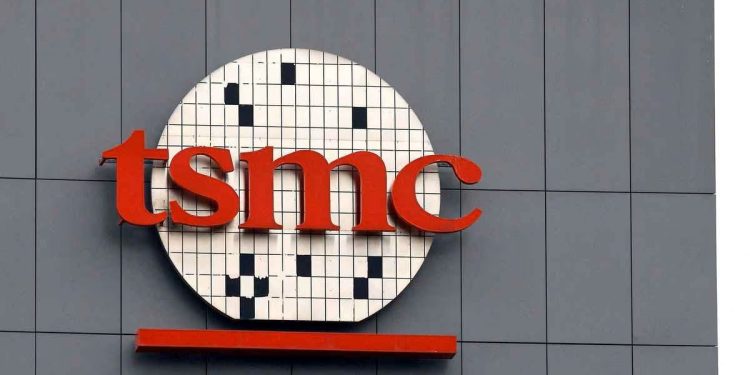 ارتفاع أرباح “تي إس إم سي ” 40% خلال الربع الثالث
