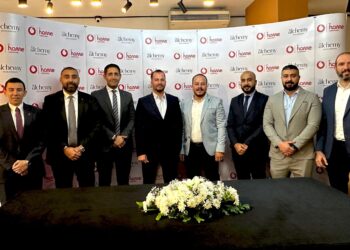 ڤودافون مصر توقع اتفاق شراكة مع شركة ألكامي للتطوير العقاري لتوفير خدمات الاتصالات المتطورة لمنتجعاتها