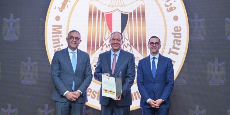 هوتاماكي إيجيبت تحصد الرخصة الذهبية لإنشاء أكبر مصنع لحلول التعبئة المستدامة في الشرق الأوسط