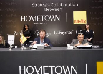 اتفاقية تعاون بين «هوم تاون للتطوير» و«سفلزمصر» لتقديم استشارات الإدارة وتشغيل 4 مشروعات بالعاصمة الإدارية