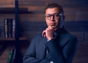 رويال” للتطوير تستعد لإطلاق احدث مشروعاتها بالقاهرة الجديدة .. ومعدلات انشاء قياسية ل “مونارك” بمستقبل سيتي