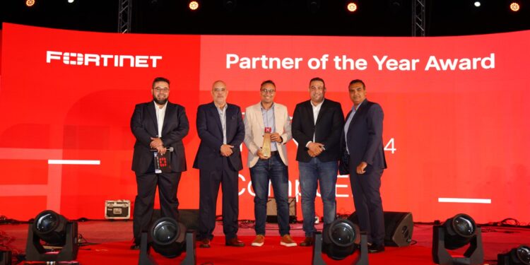 CompuEra تحصل على جائزة “فورتينت” كشريك العام للتكنولوجيا التشغيليةOT في مصر