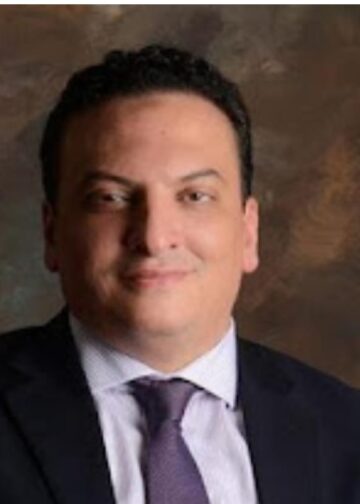 د. محمد المغربي يشيد  بتطوير منطقة أهرامات الجيزة مواكبة لقرب افتتاح المتحف المصرى الكبير