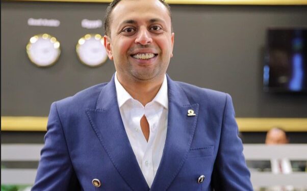 جون لوكا: الذهب في طريقه لاختراق 5000 دولار بعد خفض الفيدرالي للفائدة