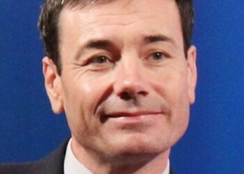 تمكين العلم والابتكار ودحض الأيديولوجيات من أجل سياسات وتشريعات أكثر ذكاءً