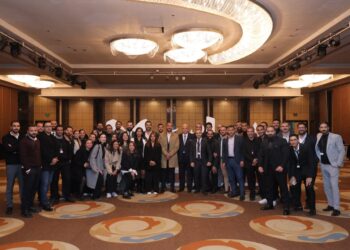 شراكة رؤية وصورة… «AEMP» تتولى تنفيذ المحتوى الإبداعي لثلاثة من أكبر مشروعات «LARZ»