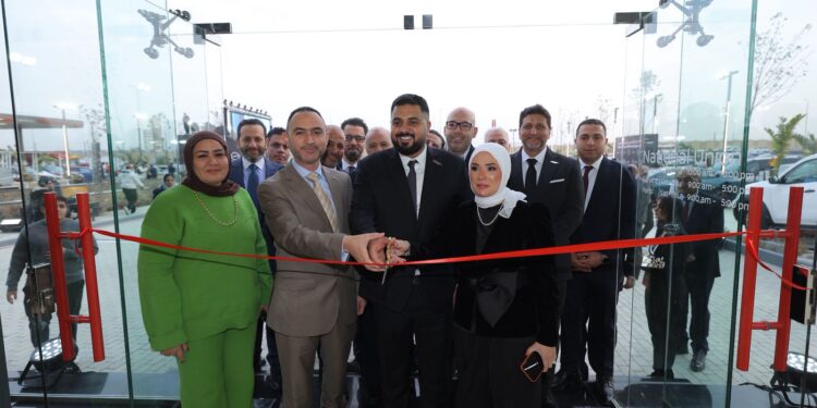 نيسان مصر تواصل توسعها الاستراتيجي في السوق المصري وتفتتح فرعًا متكاملًا بمدينة العبور بالتعاون مع “مجموعة الاتحاد الوطني”