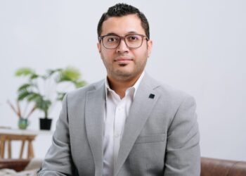 د . كريم شعلان: تنفيذ أكثر من 90% من الهيكل الخرساني للمرحلة الأولى بمشروع مونارك