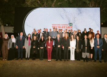 ڤودافون مصر لتنمية المجتمع ومؤسسة ساويرس تطلقان منحة Tech-Start لدعم 25 طالباً
