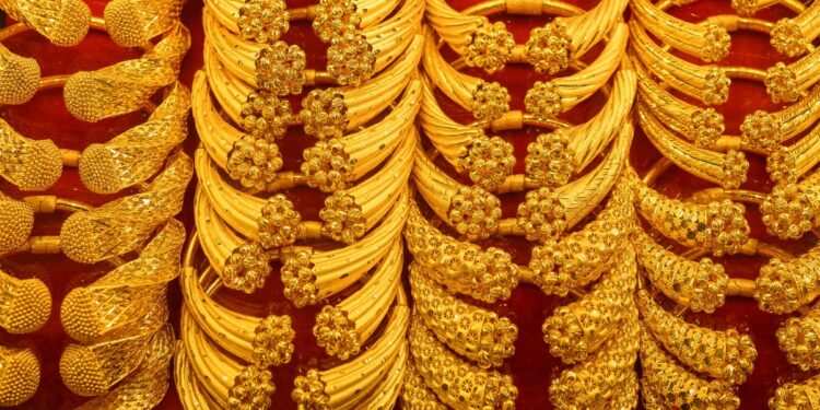 آي صاغة: 150 جنيهًا ارتفاع في أسعار الذهب بالأسواق المحلية خلال أسبوع
