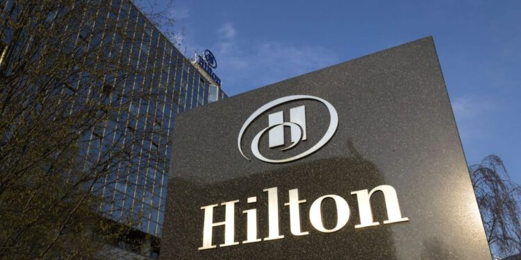 شركة “هيلتون العالمية” تنفي صلتها بمشروع “سيفيل سيفن ريزيدنس” في مصر 