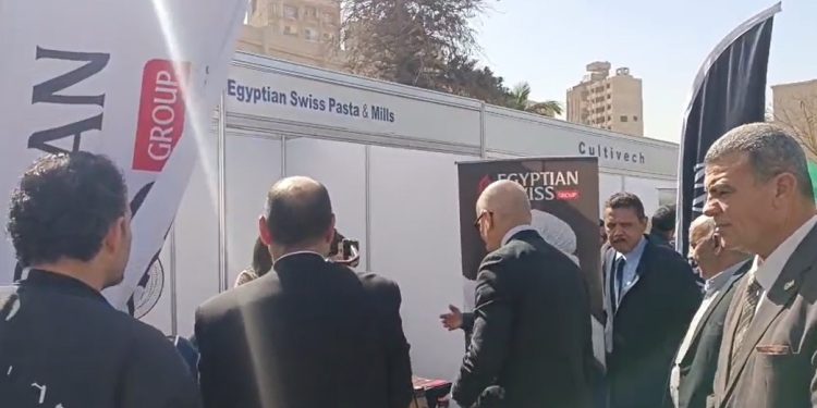 «المصرية السويسرية» تشارك بملتقى توظيف زراعة عين شمس وتطرح فرص تدريب وعمل